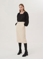 Square Neck Linen Blouse with Voluminous Sleeves and Front Button Closure for Elegant Style