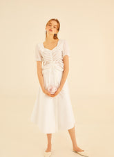 A-Line High Waist Linen Skirt With Clean Seam Detail And Midi Length For Timeless Elegance