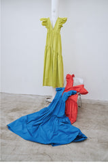 Linen Maxi Dress with Deep V-Neck and Tiered Flutter Sleeve Design