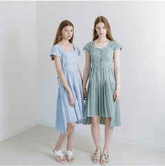 Flared Midi Linen Dress with Pleated Skirt and Cap Sleeves for Elegant Summer Outfits