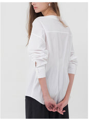 Relaxed Fit Button-Down Linen Blouse With Round Neckline And Long Sleeves For Effortless Style