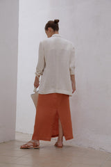 Relaxed Linen Blazer with Notched Lapel and Patch Pockets for Effortless Layered Looks