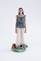 Cropped Linen Blouse with Oversized Collar and Ruffle Sleeves