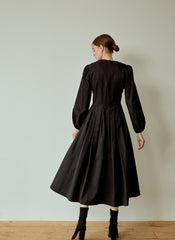 Structured Cotton Poplin Midi Dress with Long Puff Sleeves and Elegant Pleated Skirt