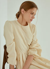 Elegant Pleated Midi Linen Dress With Long Sleeves And Tailored Fit For Effortless Grace