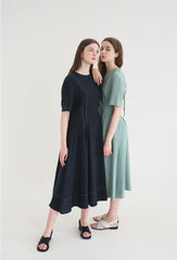 Short Sleeve Linen Blend Midi Dress with Tailored Seams and Flared Hemline Design