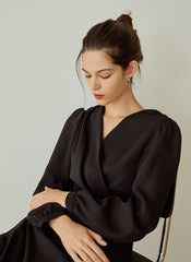 Elegant Wrap V-Neck Linen Dress with Long Sleeves and Flared Hem for Effortless Style