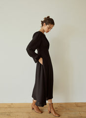 Elegant Wrap V-Neck Linen Dress with Long Sleeves and Flared Hem for Effortless Style