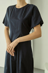 Cotton Poplin Midi Dress with Short Sleeves, Tailored Waist, and Elegant Flared Silhouette