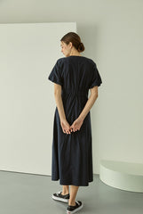 Cotton Poplin Midi Dress with Short Sleeves, Tailored Waist, and Elegant Flared Silhouette
