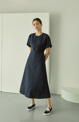Cotton Poplin Midi Dress with Short Sleeves, Tailored Waist, and Elegant Flared Silhouette