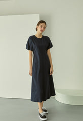 Cotton Poplin Midi Dress with Short Sleeves, Tailored Waist, and Elegant Flared Silhouette