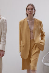 High-Waisted Tailored Linen Shorts with Relaxed Fit and Clean Hem for Elevated Comfort