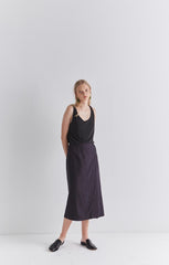 High-Waisted Linen Midi Skirt with Side Button Detail and Elastic Back Waistband