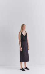 High-Waisted Linen Midi Skirt with Side Button Detail and Elastic Back Waistband