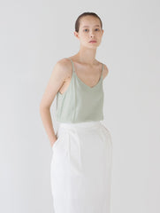 High-Waisted Midi Linen Skirt with Tailored Pleats and Clean Front Panel for Refined Summer Style