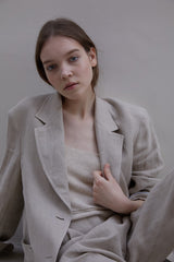 Tailored Women’s Linen Blazer with Soft Structure and Oversized Fit for Effortless Style
