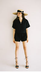 Short-Sleeve Linen Shirt With Oversized Pockets And Wide Pointed Collar