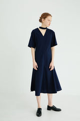 Chic V-Neck Linen Midi Dress with Belted Waist and Short Sleeves for Elegant Styling