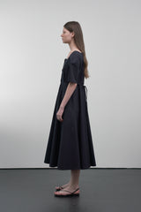 Elegant Cotton Poplin Midi Dress with Square Neckline and Button Front Detail