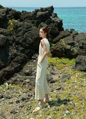 Sleeveless Linen Jumpsuit for Women with Drawstring Waist and Wide-Leg Fit – Breezy Summer Essential