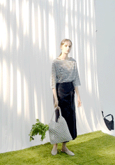 High-Waisted Linen Wrap Skirt With Front Tie Detail And Back Slit For Effortless Movement