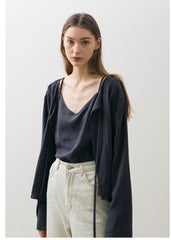 Breathable Linen Camisole Top with V-Neckline and Adjustable Straps for Effortless Summer Wear