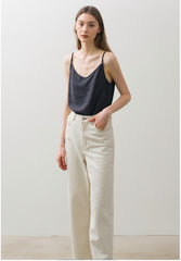 Breathable Linen Camisole Top with V-Neckline and Adjustable Straps for Effortless Summer Wear