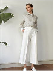 Classic Tailored Long Sleeve Button-Down Linen Shirt with Pinstripes and Structured Collar