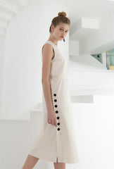 Sleeveless Linen Midi Dress With Side Button Details And Relaxed Fit For Minimalist Summer Style