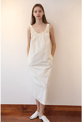 Sleeveless Linen Midi Dress with Gathered Scoop Neck and Relaxed Silhouette