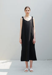 Sleeveless Linen Midi Dress with Side Slit and Tie Shoulder Straps – Lightweight Summer Style