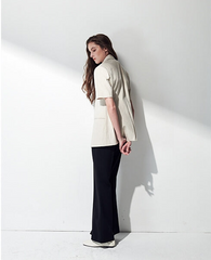 Tailored Short-Sleeve Linen Blazer With Notched Lapels And Double-Breasted Closure