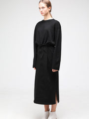 Elegant Sleeveless Linen Midi Dress with Side Slits and Adjustable Shoulder Ties