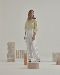 Relaxed-Fit Linen Blouse with Rounded Neckline and Cropped Sleeves