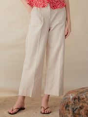 Short-Sleeve Linen Blouse With Ruffled Hem And Button-Front V-Neck Silhouette