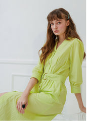 Button-Front Linen Midi Dress with Waist Belt and V-Neckline for Effortless Summer Style