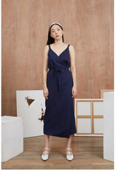 Sleeveless Linen Midi Dress With Back Vent And Straight Silhouette