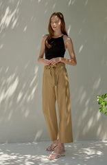 Sleeveless Linen Top for Women with Round Neck and Slim Fit Silhouette for Everyday Minimal Style