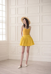 High-Waisted Linen Mini Skirt with Box Pleats and Flared Hem for Breezy Summer Styling