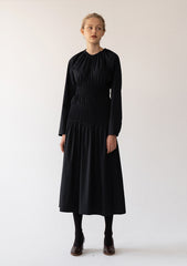 Elegant Midi Dress in Pure Linen with Smocked Waist and Long Sleeves for Women