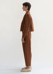 Cropped Button-Front Linen Blouse With Notched Collar and Flap Pocket Detail
