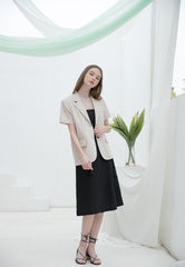 Short-Sleeve Linen Blazer with Notch Lapel and Tailored Fit for Effortless Layered Looks