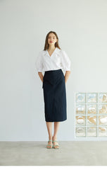 High-Waisted A-Line Linen Skirt with Back Vent and Midi Hem – Elegant Summer Staple
