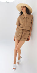 Short-Sleeve Linen Utility Shirt with Oversized Pockets and Collared Neckline