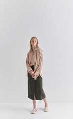 Relaxed Fit Linen Shirt Dress with Button Front and Midi Length for Everyday Elegance