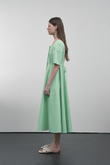 Elegant A-Line Midi Dress in Crisp Cotton Poplin with Square Neckline and Button Front